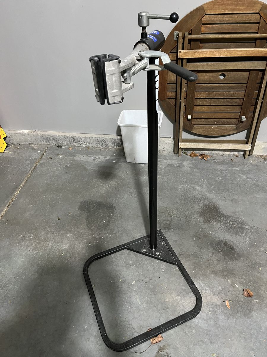 PARK Tools PRS-6 Bicycle repair stand