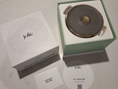 Jolie Filtered Showerhead