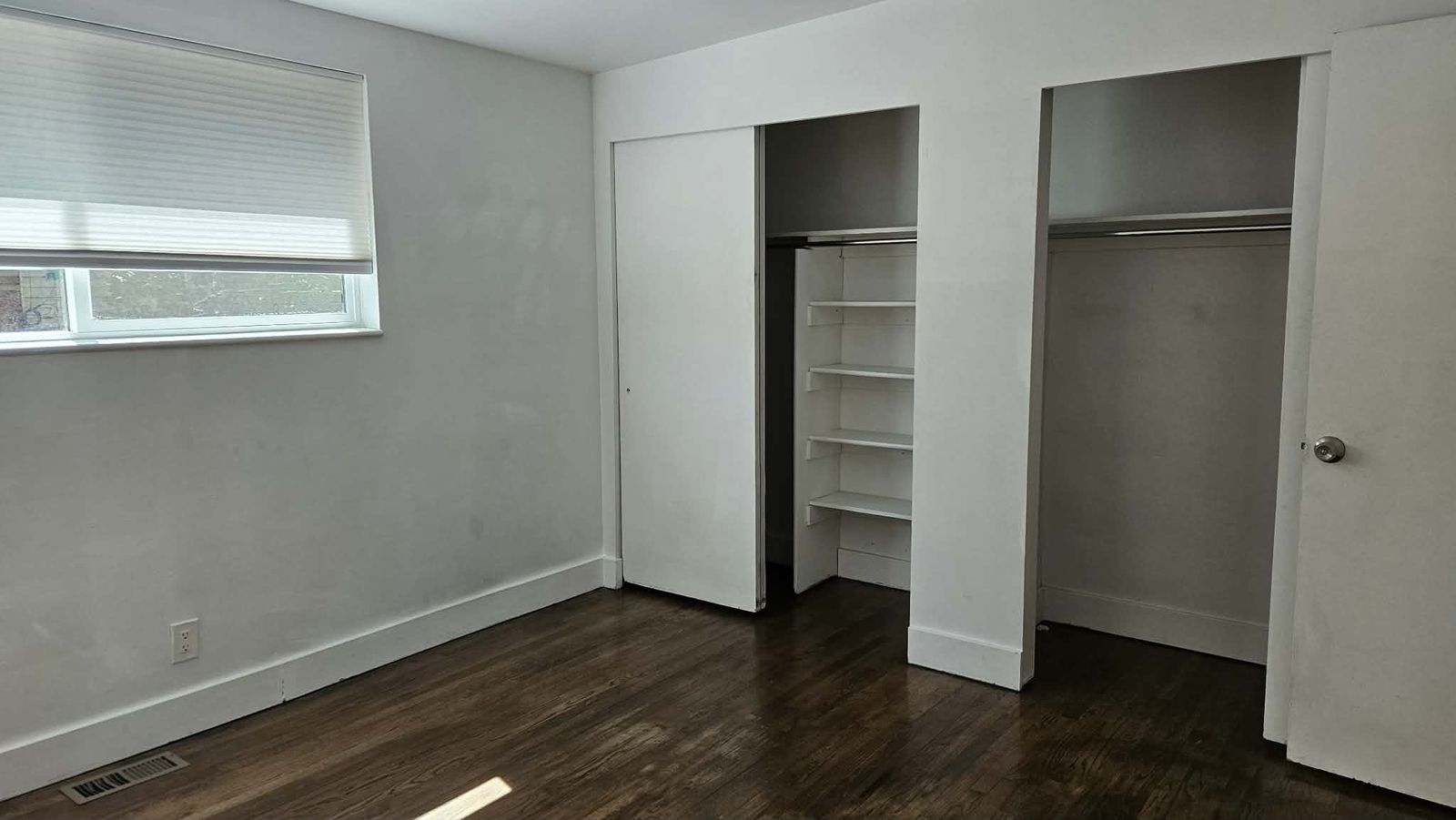 Main image 8