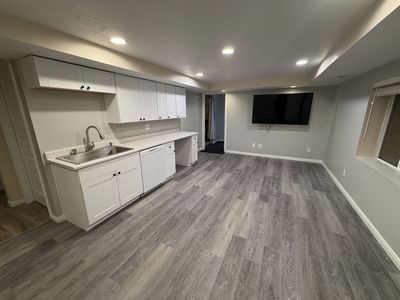 2 bedroom, 1 bathroom, private parking, basement apartment in Sandy Utah