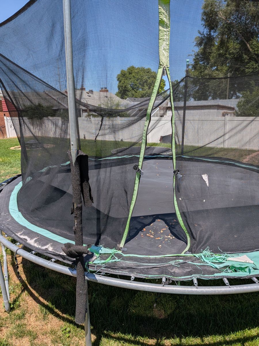 Trampoline