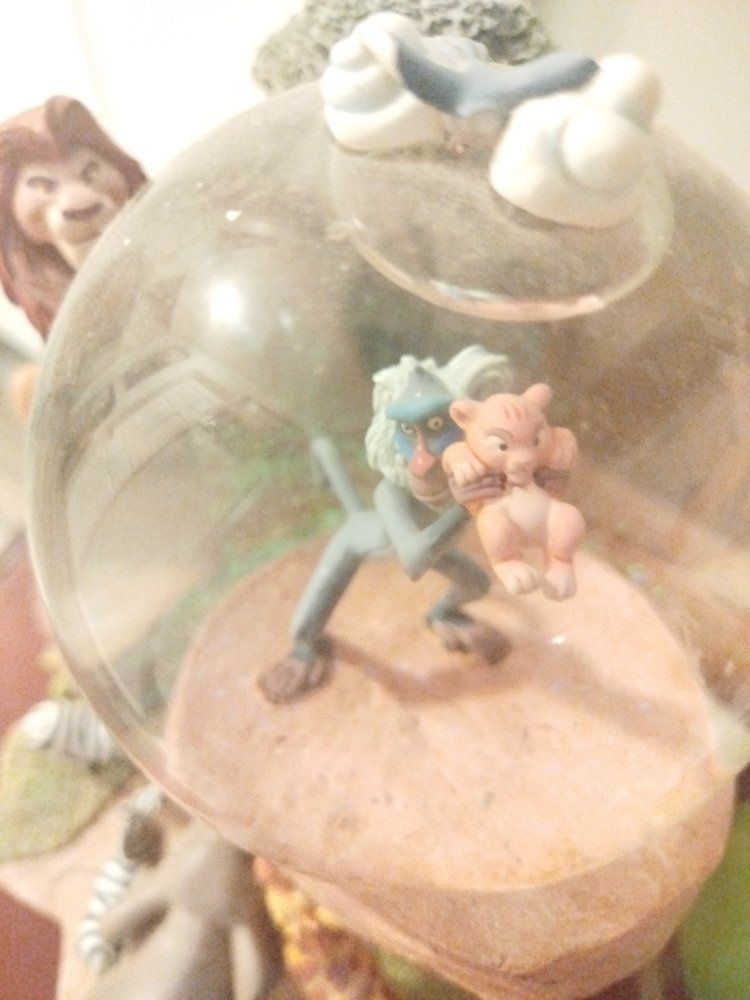 Disney The Lion King Rafiki and Simba Musical Water Globe - Plays "Circle of Life"
