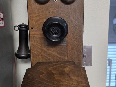 Julius Andrae & Sons 1900 Wall Telephone