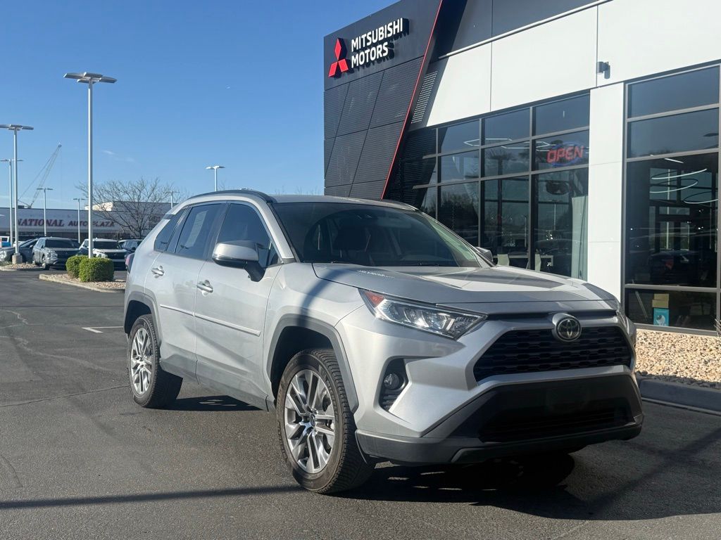 2021 Toyota RAV4 XLE Premium