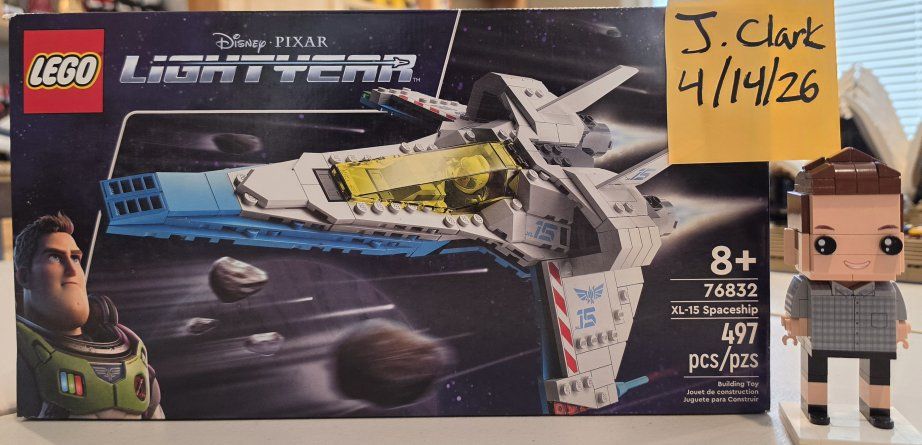 LEGO Disney Set 76832 - XL-15 Spaceship (2024)