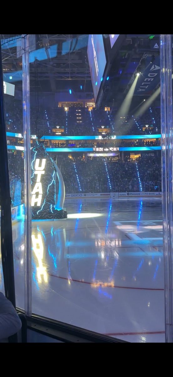 5 seats Game 6 Mammoth 2nd row