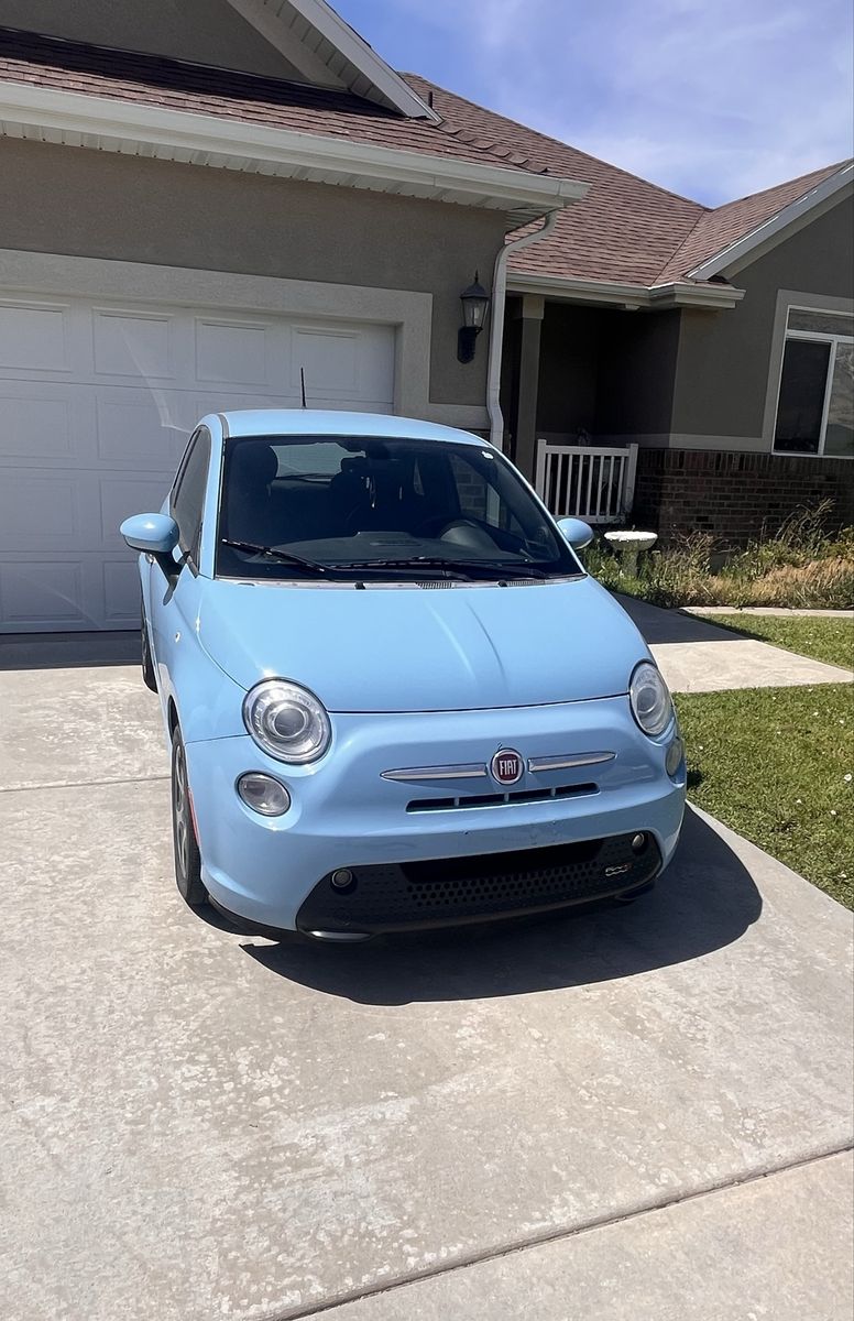 2016 Fiat 500e 