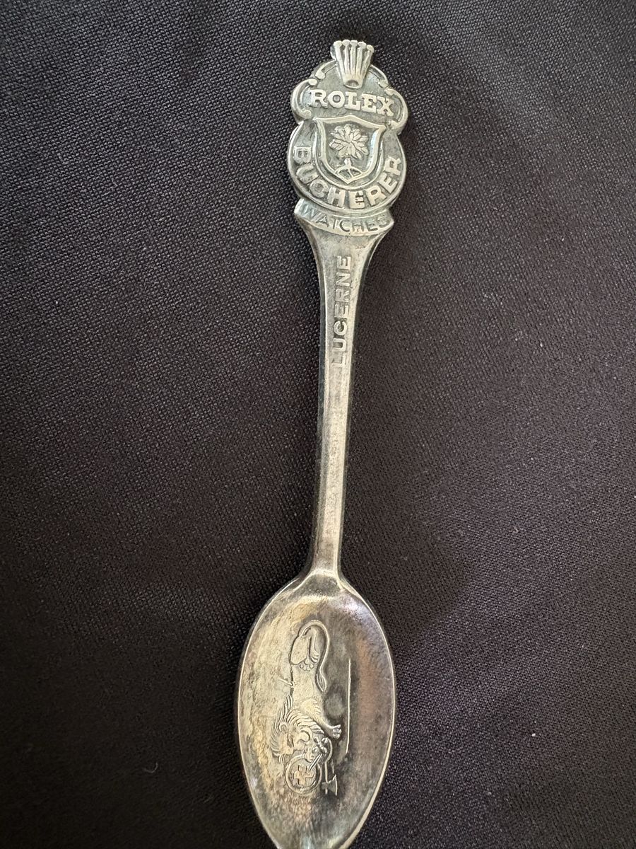 Main image 3