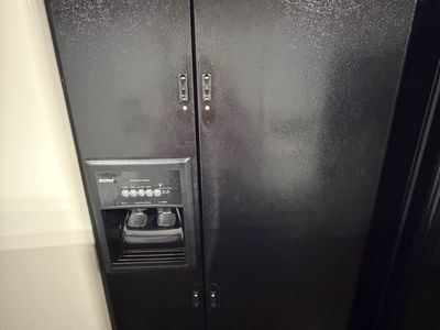 GREAT FOR YOUR GARAGE! KENMORE SIDE BY SIDE FRIDGE