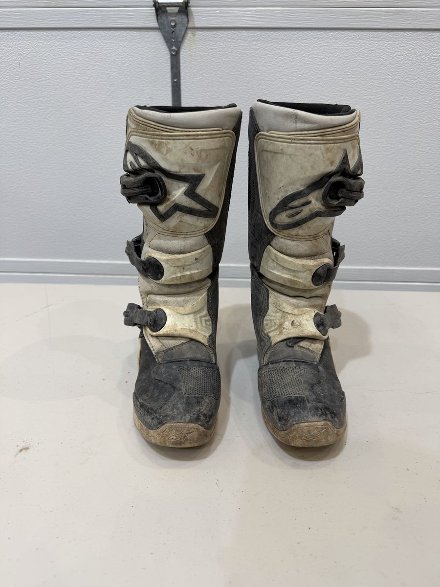 Alpinstars Tech3 Youth Boots SIze 2