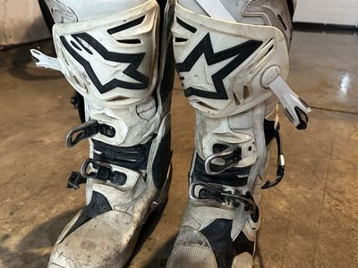 Alpinestars Tech 10