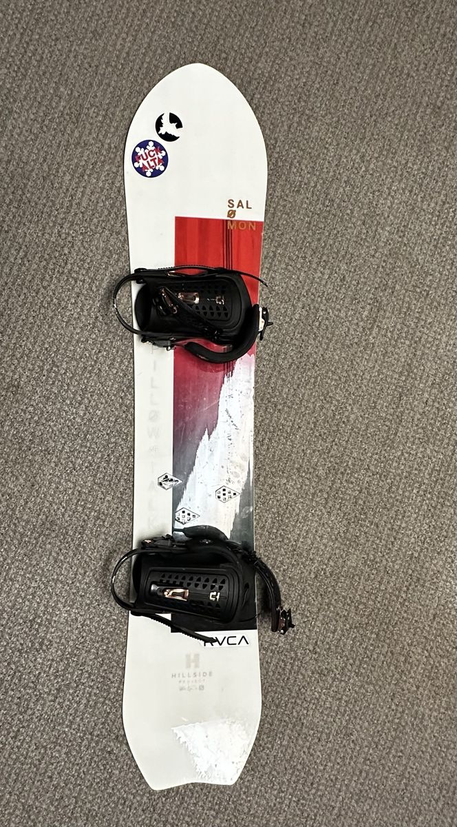 Salomon Snowboard with Trilogy bindings - Pillow Talk 145” Used fair