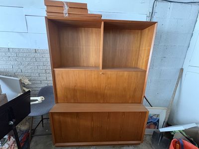 Mid-Century Modern Teak Hutch