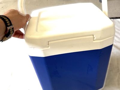 12qt small igloo cooler