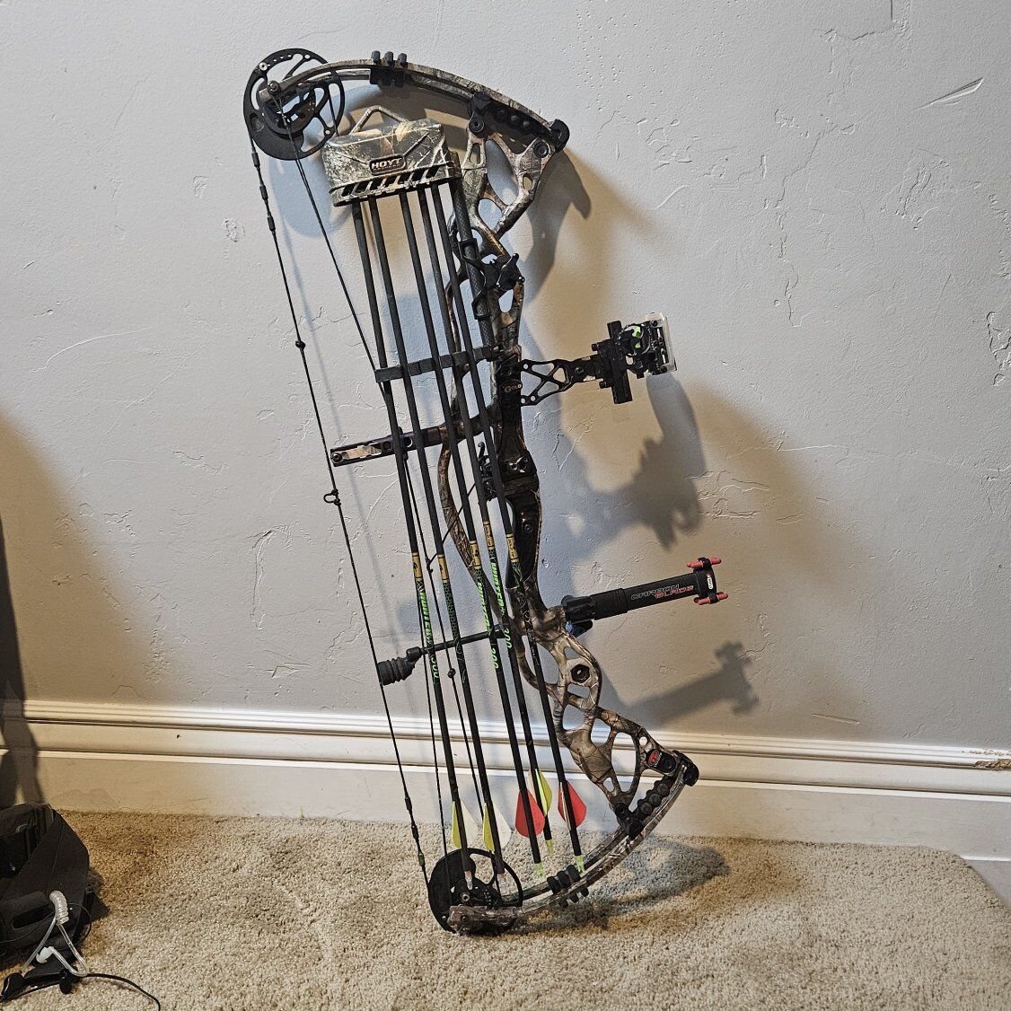 Hoyt Carbon Defiant