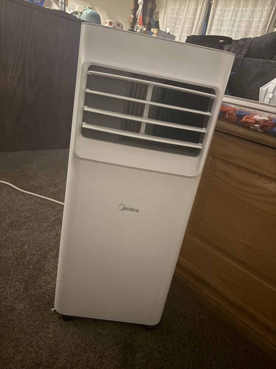 Used Midea 5,000 BTU Portable Air Conditioner with Remote