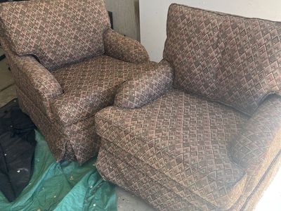 Free couches