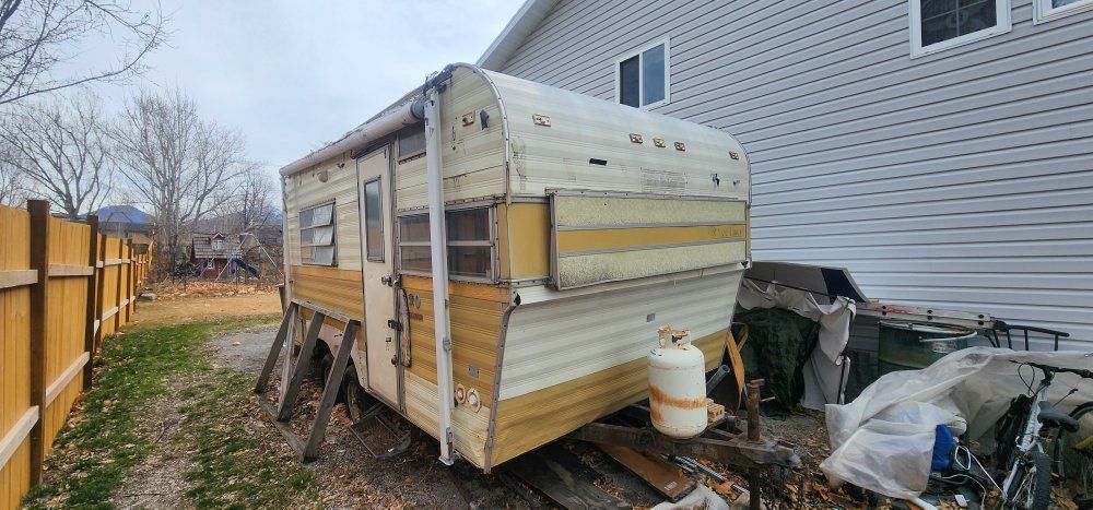 Camper Trailer 8'x16' dual axel