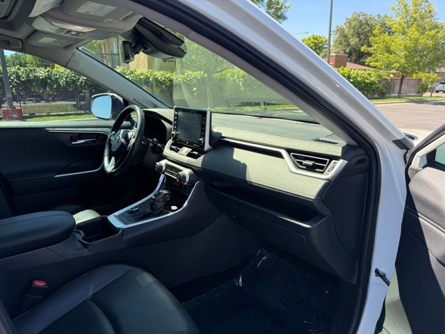 Main image 29