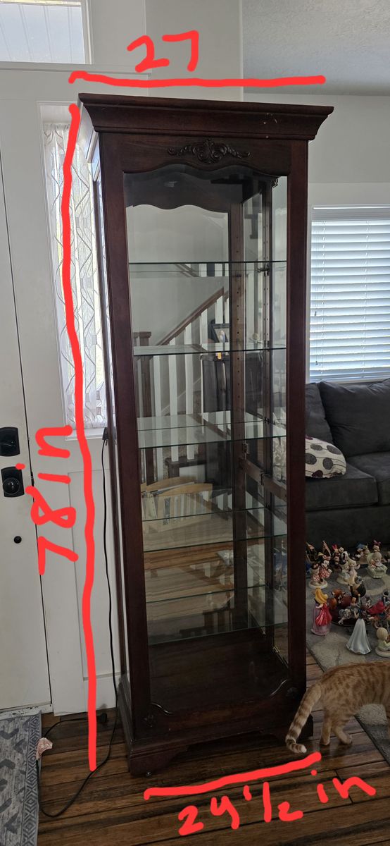 Curio cabinet