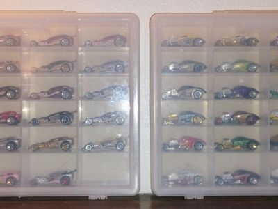 Hot Wheels "Hot Rods" Surf Crate & Ford Straight Pipe Collection