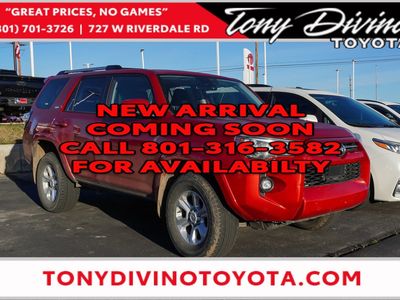 2024 TOYOTA 4RUNNER SR5 Premium