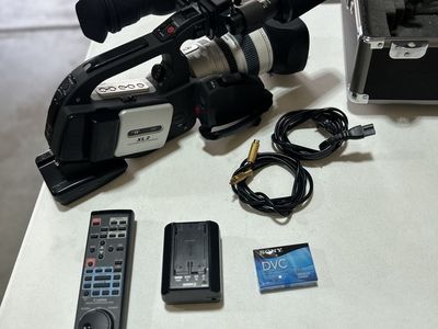 Canon XL2 3CCD Digital Camcorder
