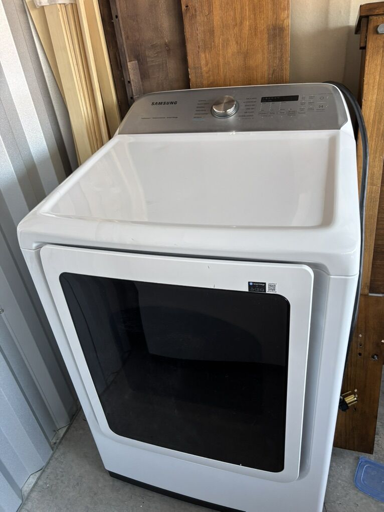 Samsung Smart Steam Dryer