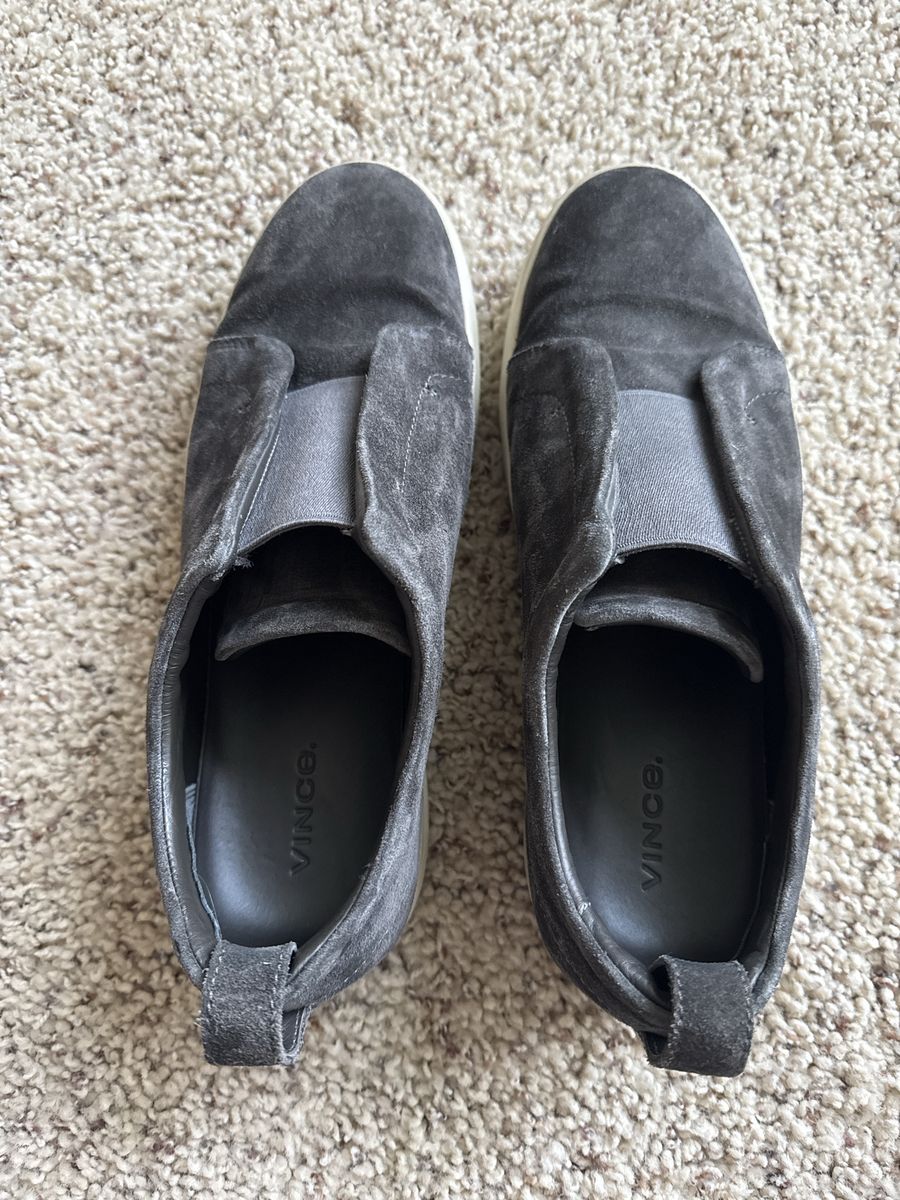 Vince Men's Grey Suede Slip-On Low Top Sneakers Size 10.5