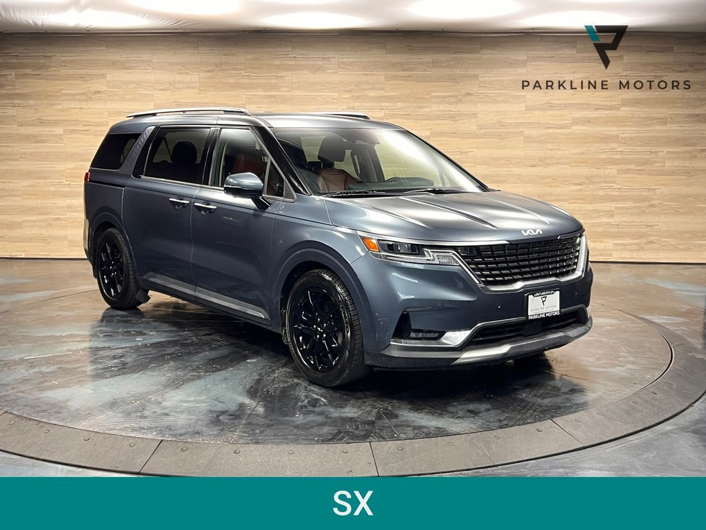 2022 Kia Carnival SX