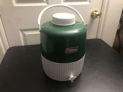 80s Coleman 2 Gallon Water Jug