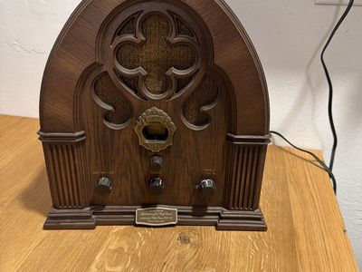 Old fashioned radio
