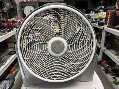 Lasko Cyclone 20” 3-Speed Air Circulator Floor Fan