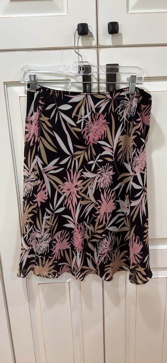 Lightweight skirt, Medium.