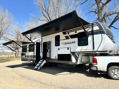 2025 Keystone Sprinter 3210RLS 5th Wheel