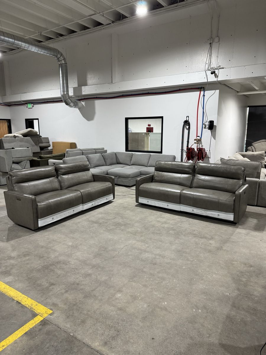NEW* TOP GRAIN SOFA SET ELECTRIC RECLINERS