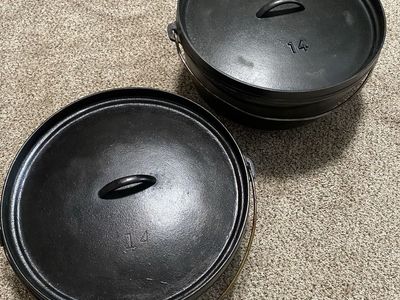 Lodge Cast Iron 14 Camp Dutch Ovens - Set of 2