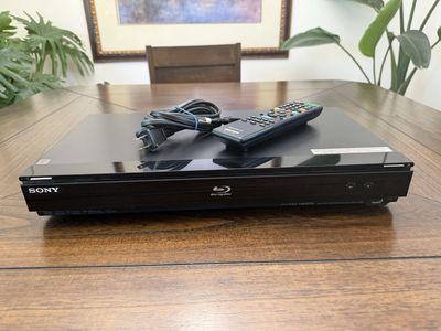 Sony BDP-N460 Blu-ray Disc/DVD Player with Remote Control - Black, Used