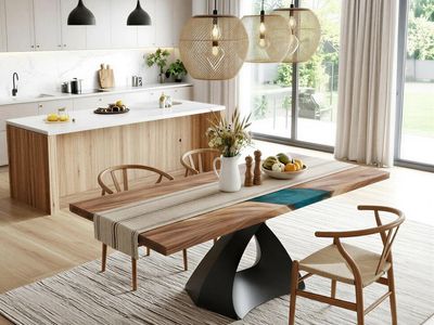 Gorgeous Beautiful Looking Table