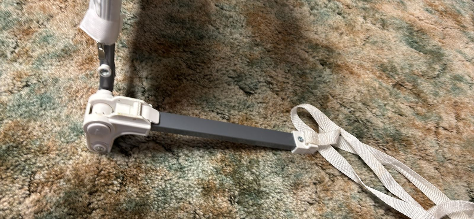Main image 6