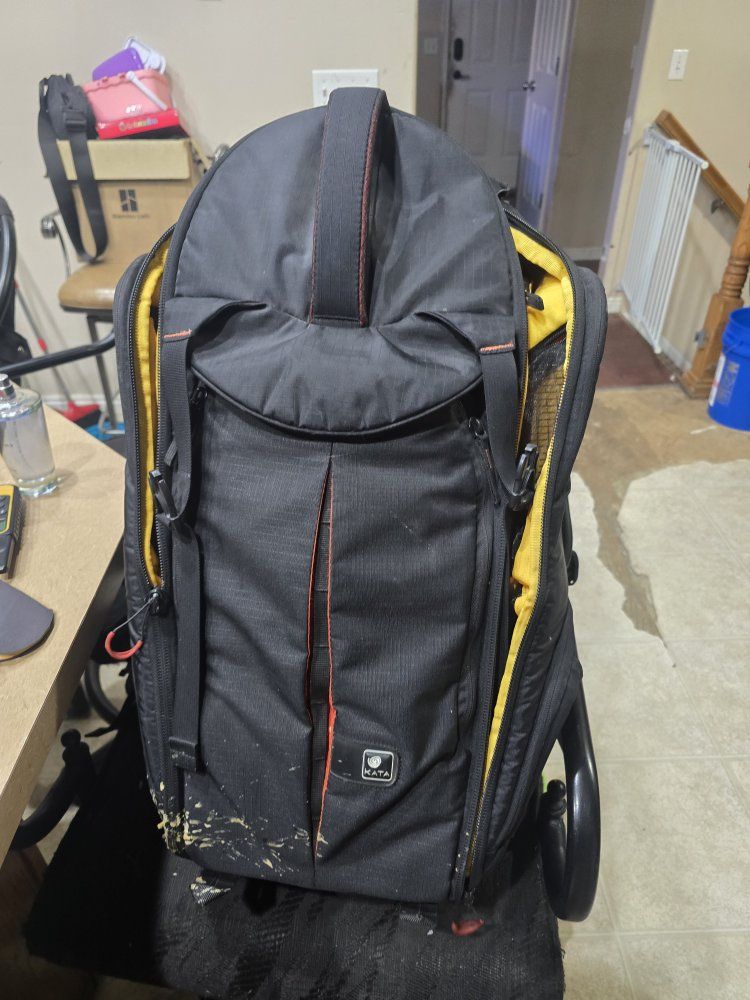 Main image 6