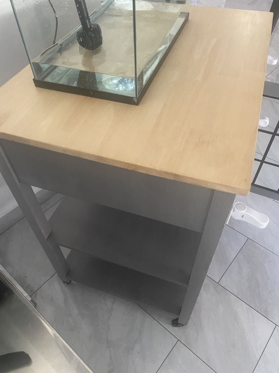 Kitchen island