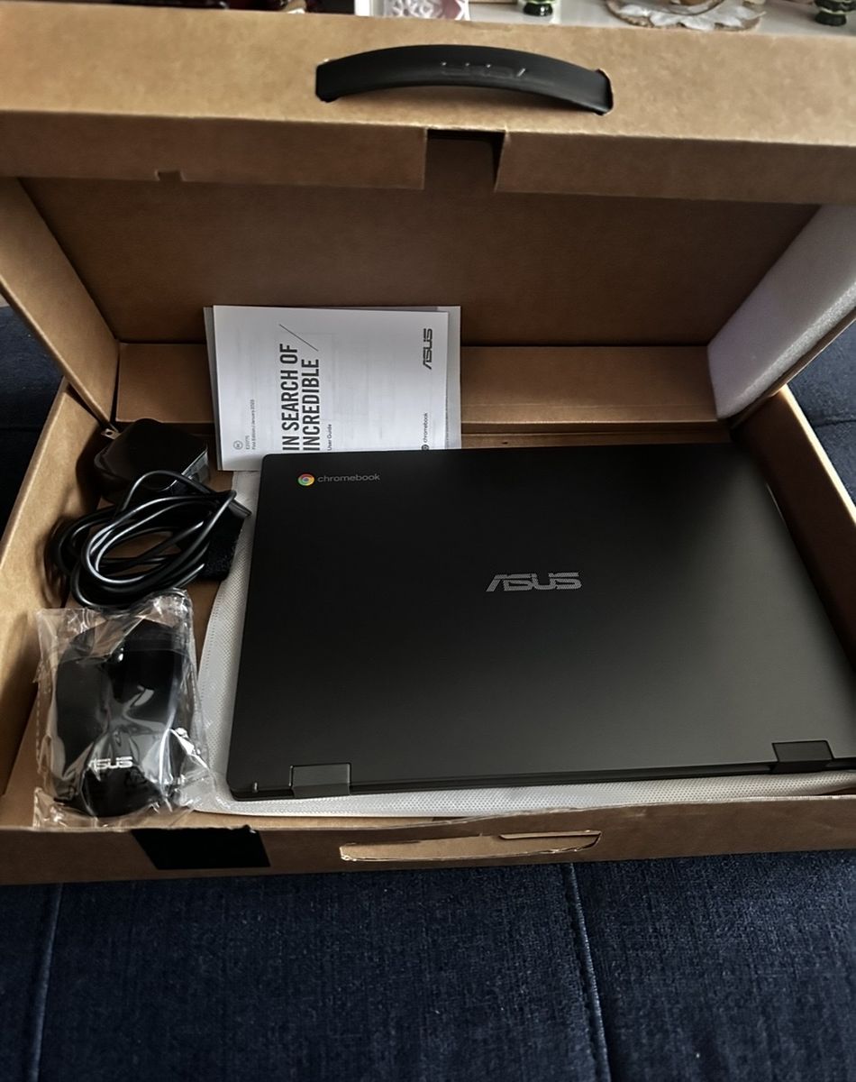 Brand New Never Used ASUS Chromebook 14’