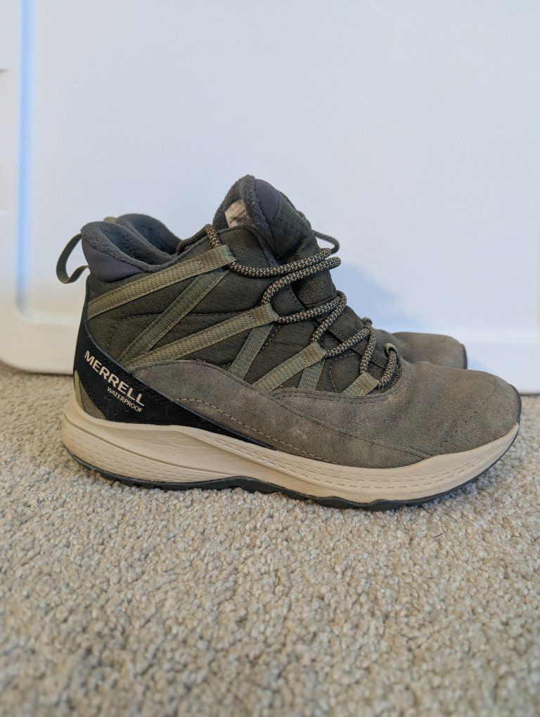 Merrell Waterproof Green Hiking Boots, Size 7, Women's Trail Footwear