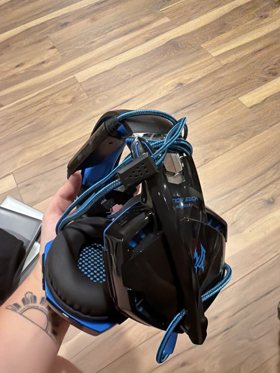 Kotion Each 2000 Gaming headphones