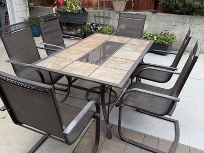 Nice Patio Set 6 Chairs And Table