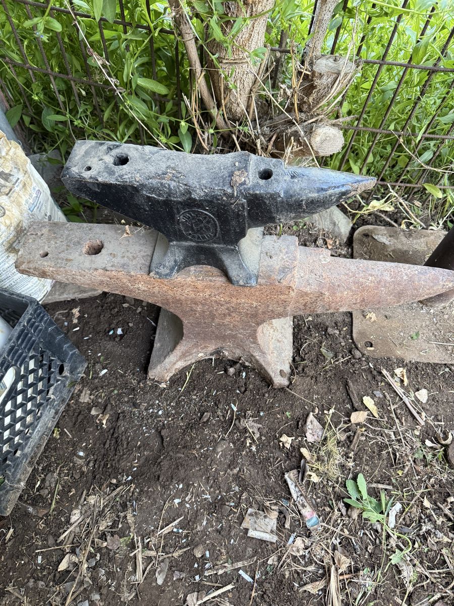 Various size Anvils and stand