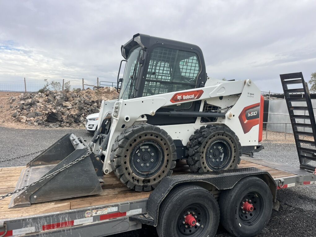 Bobcat S510 W/ 200 Hrs
