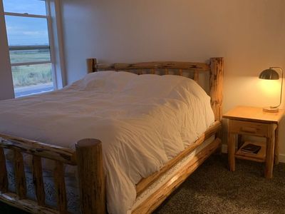 Rustic Solid Wood Log Bed Frame with Mattresses / King