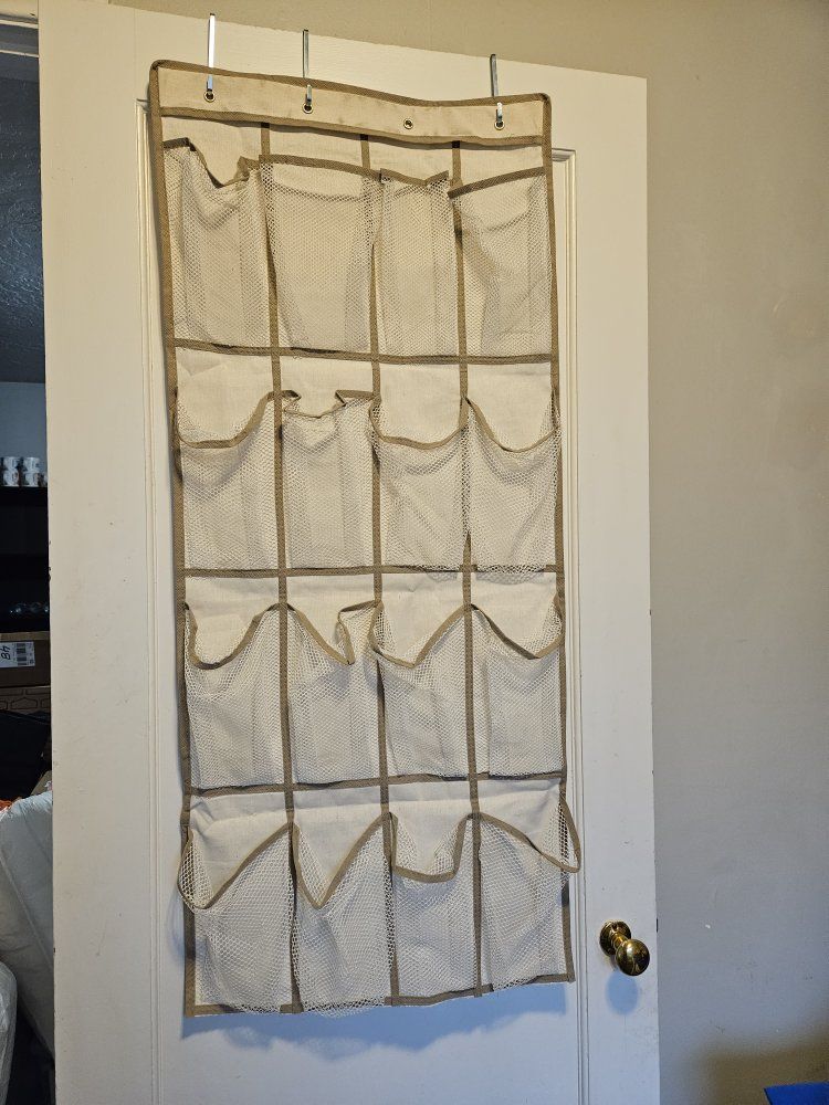 Over-the-door organizer
